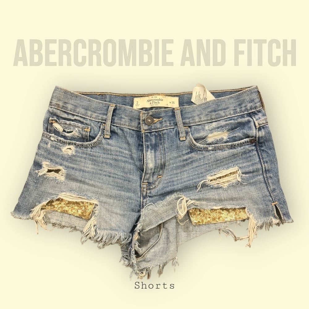 Adorable Abercrombie and Fitch gold sequin short shorts​​​ - Picture 2 of 8